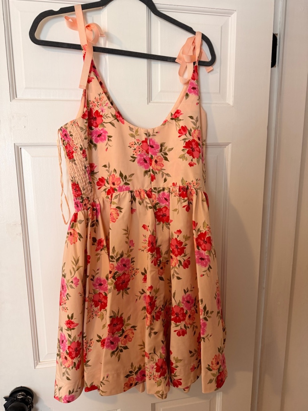 Old Navy Peach Floral Tie-Shoulder dress